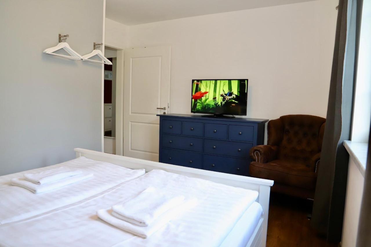 Ferienwohnung1 In Der Villa Westwind Тиссов Екстериор снимка