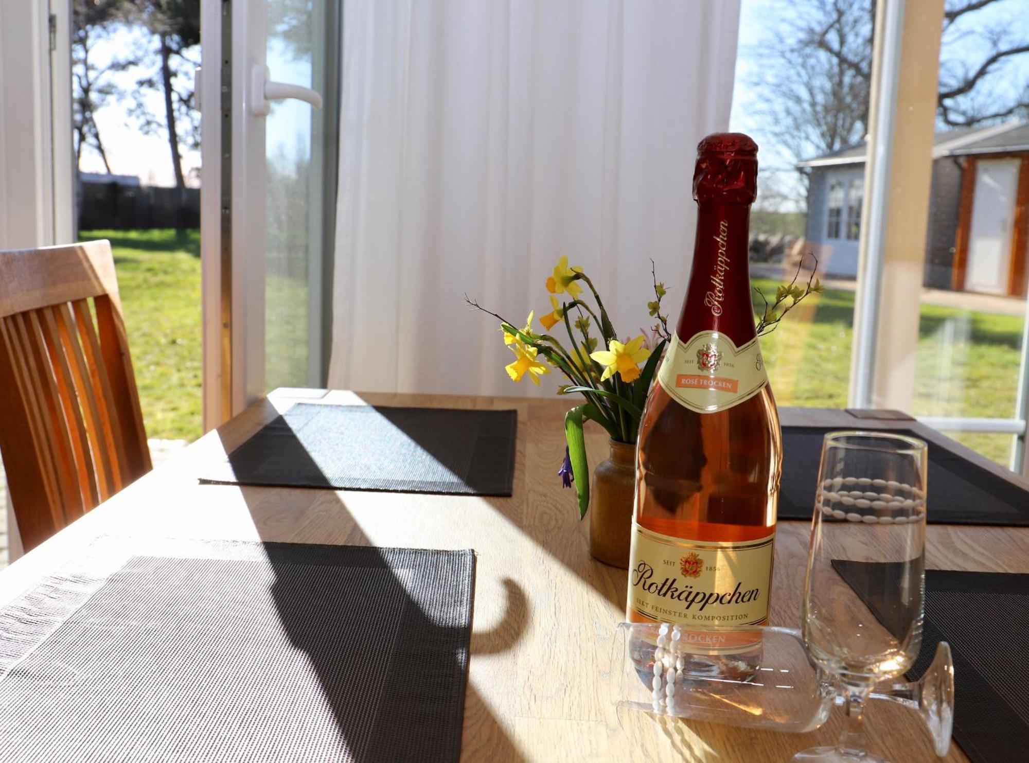Ferienwohnung1 In Der Villa Westwind Тиссов Екстериор снимка